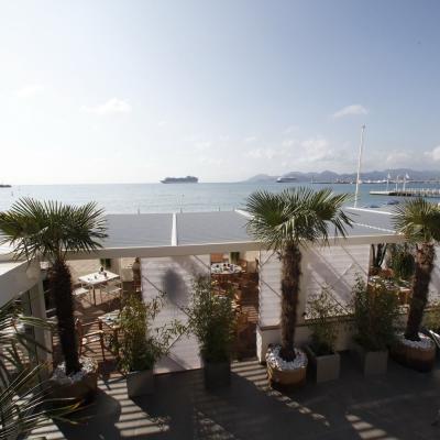 06 La Plage Du Festival Cannes 10 Redimensionner Compressor